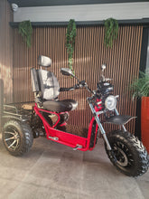 Afbeelding in Gallery-weergave laden, Invader Xtreme