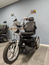 Afbeelding in Gallery-weergave laden, Drive Sportrider scootmobiel - 2024