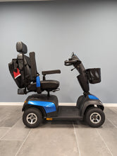 Afbeelding in Gallery-weergave laden, Invacare Orion Pro Blauw - 2020
