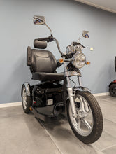 Afbeelding in Gallery-weergave laden, Drive Sportrider scootmobiel - 2024
