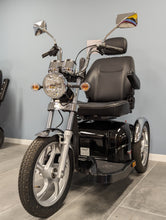 Afbeelding in Gallery-weergave laden, Drive Sportrider scootmobiel - 2024
