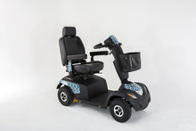 Afbeelding in Gallery-weergave laden, Invacare Comet Pro

